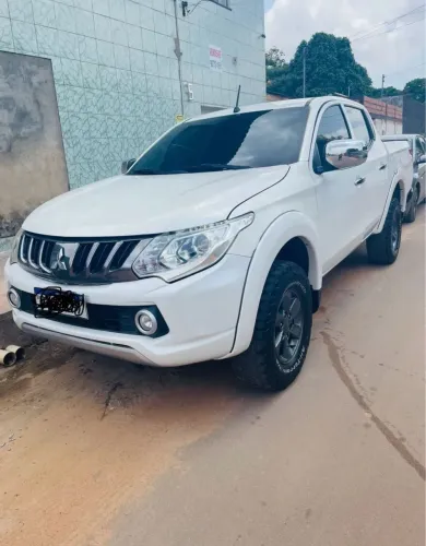 Mitsubishi L200 Triton Sport HPE 2.4 CD Diesel Aut. 2017