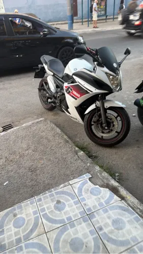 Vendo ou Troco com volta XJ6F