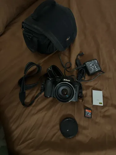 Câmera Nikon Coolpix p510 + Bolsa + Carregador + Bateria + Cartão 4GB