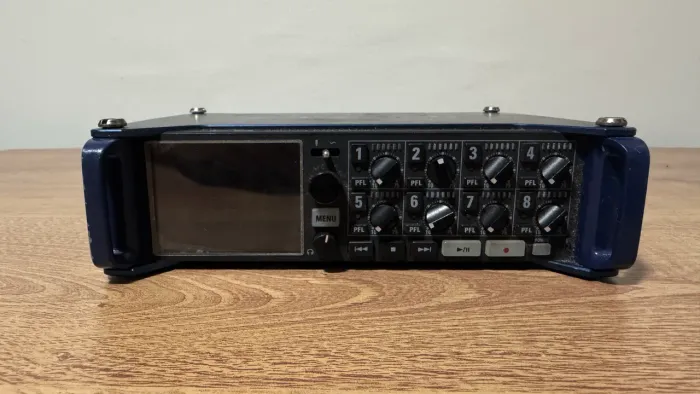 Gravadora Zoom F8