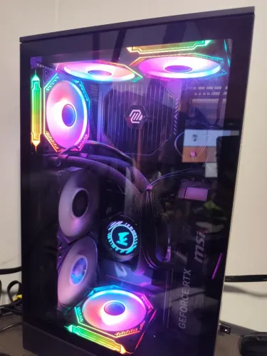 Gabinete DeepCool ch270