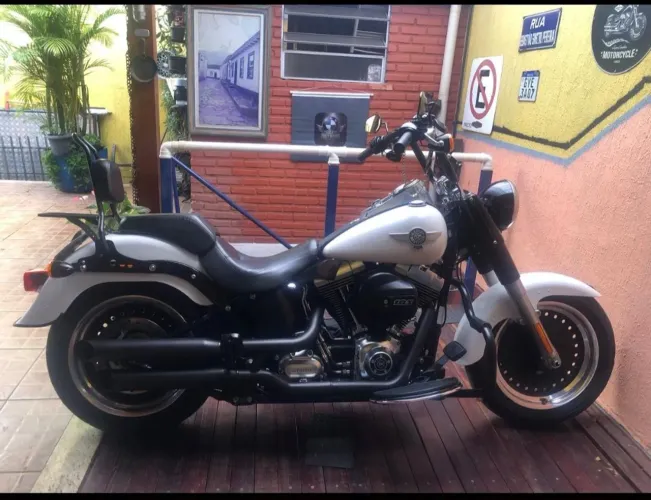 Harley Davidson Fat Boy Low 103 novíssima,baixo KM.