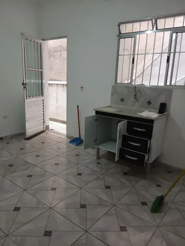Aluga-se casa em bonsucesso guarulhos 