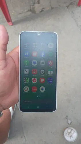 Celular Samsung Galaxy A16 com caixa e carregador 