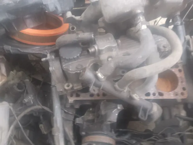 Motor e Caixa do Kadett ano 95.