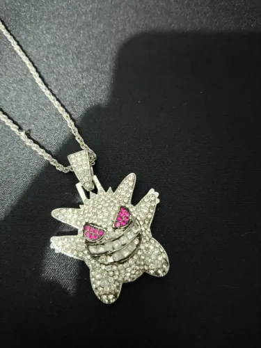 Pingente gengar cravejado 60cm