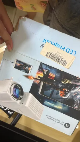 Vendo mini projetor