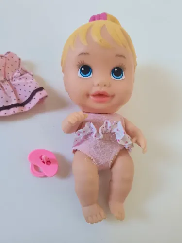 Mini boneca Jade