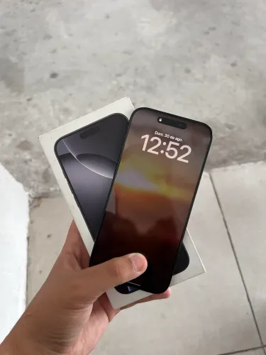 iPhone 16 pro max