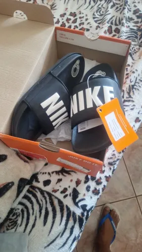 Chinelo Nike