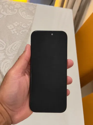 iPhone 16 Pro Max, 256GB - Usado em perfeito estado 