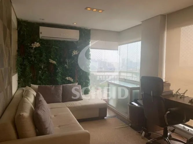 APARTAMENTO COM 2 VAGAS DE GARAGEM, 3 QUARTOS, 1 SUITE E LAVABO