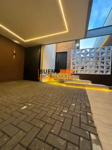 Casa à venda em Americana (Jardim Bela Vista) 3 quartos, 2 suítes, 2 vagas, piscina