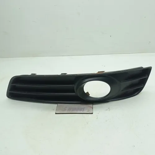 Acabamento Farol Milha Esquerdo Audi A3 Sportback 2.0 2010