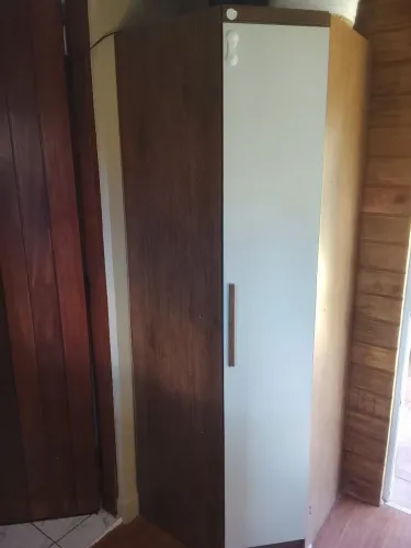 Guarda roupa solteiro