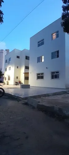Apartamento Temporada Mobiliado Amplo em Ponta Negra, com 3 Quartos