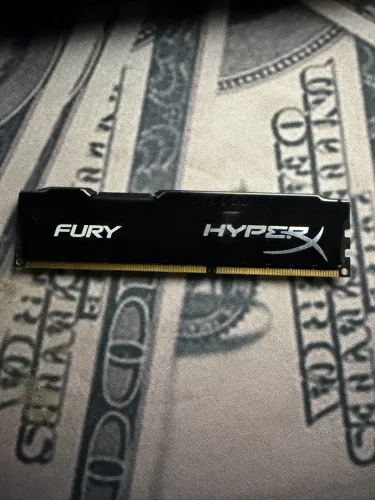 Memoria RAM HyperX 8GB DDR3 1600MHZ Desktop
