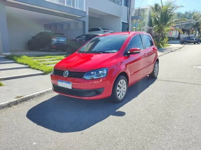 Volkswagen Fox 1.0 MI Total Flex 8V 5P 2013