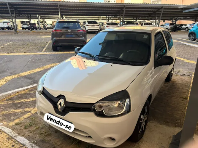 Renault Clio Authentique 1.0/1.0 Hi-power 16V 3P 2015
