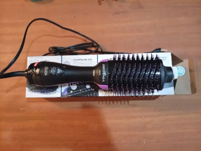 Escova secadora - BES35 - Britânia - Bivolt