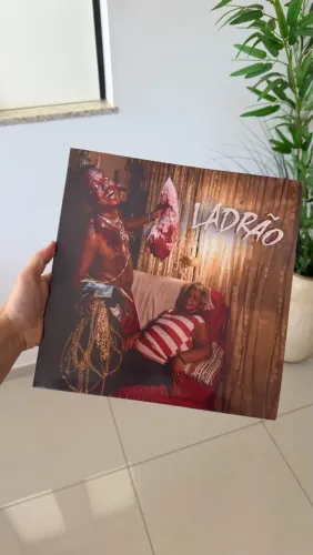 Disco de vinil LP Djonga - Ladrão - Três Selos Rocinante (2024)