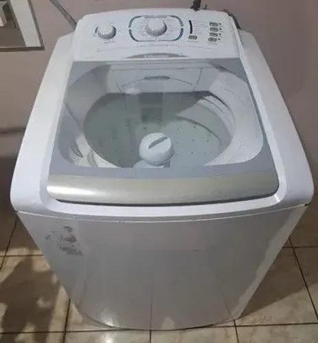 Vendo máquina de lavar Electrolux 15 kg