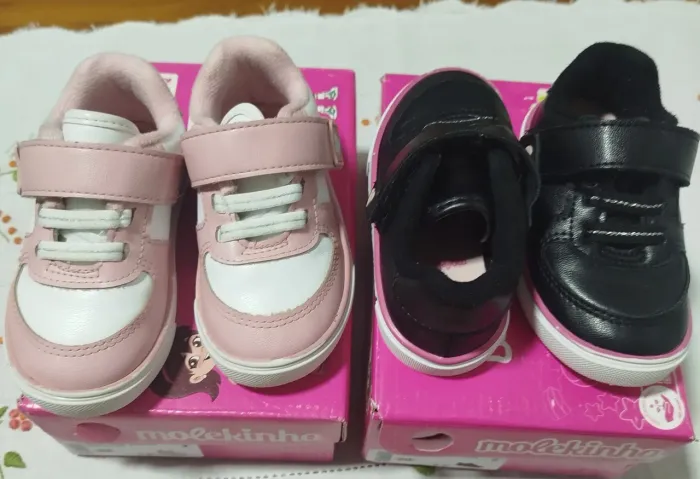 Tênis infantil molequinha, numeração 20. Venda dos 02 pares