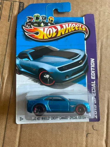 Hot Wheels 2013 Hot Wheels Chevy Camaro Special Edition