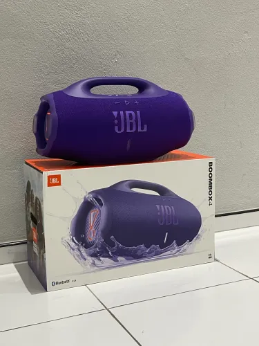 boombox 4