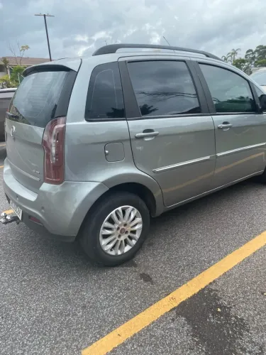 Fiat Idea Essence Dualogic 1.6 Flex 16V 5P 2011