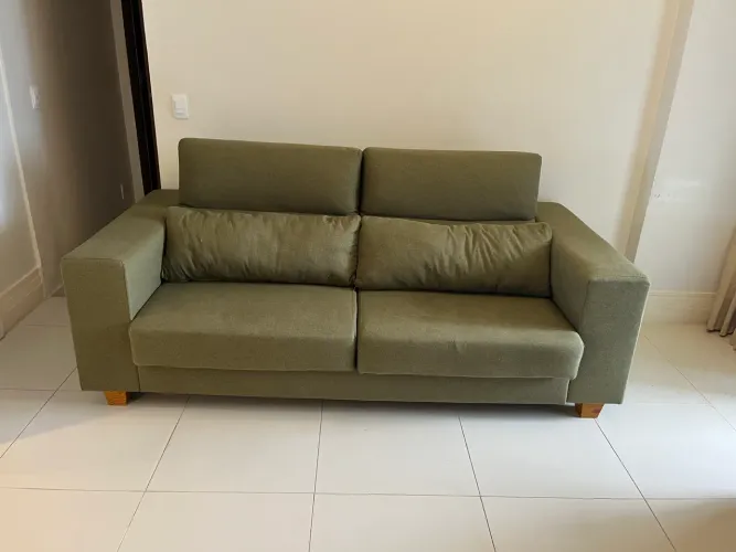 SOFÁ RETRÁTIL -SOFISTICAÇÃO E CONFORTO 