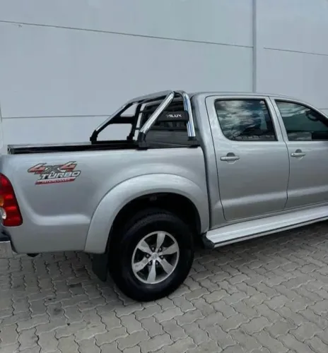 Toyota Hilux CD SRV D4-d 4X4 3.0 TDI Dies 2007