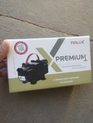 Vendo autotransformador fiolux Premium c/ tomadas 1500va