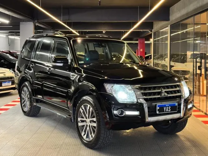 Mitsubishi Pajero HPE Full 3.8 V6 250cv 5P Aut. 2020
