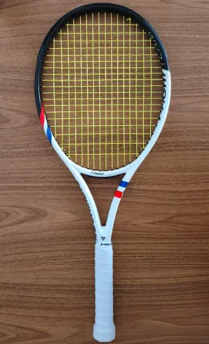 Raquete TECNIFIBRE T-FIGHT TEAM L2