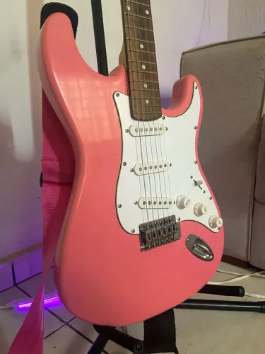 Guitarra Condor Stratocaster Rosa Pink ESTADO DE NOVA