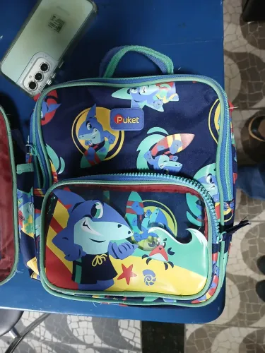 Mochila puket tubarão