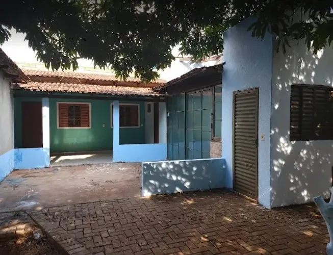 CASA DE 03 QUARTOS - SÓ ATENDO ZAP *
