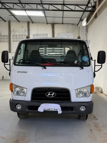 Caminhão Hiundai HD 80