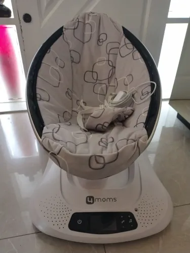 Cadeira de Balanço automática 4 moms