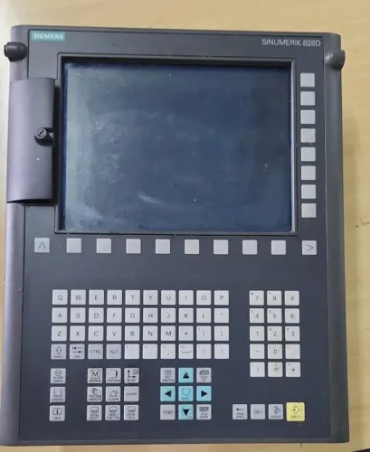 CNC Siemens 828D PPU 260.2 6F5370 6AA20 0AA0 com 4 eixos e spindle