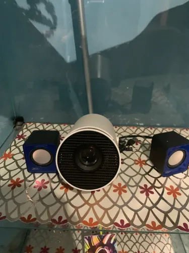Projetor HY 300