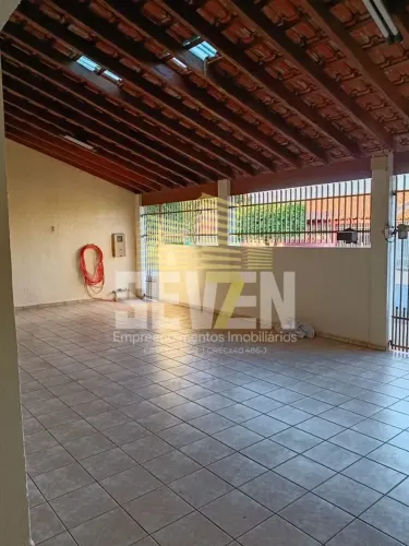 Casa com 3 dormitórios à venda, 167 m² por R$ 290.000,00 - Núcleo Residencial Edison Basto