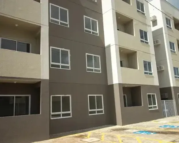 APARTAMENTO 2/4 AR-CONDICIONADO