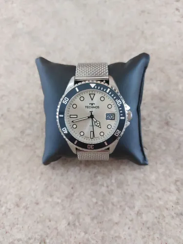 Relógio Technos estilo diver