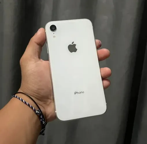iPhone XR em perfeito estado