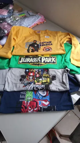Roupas infantil e juvenil - R$30,00 cada