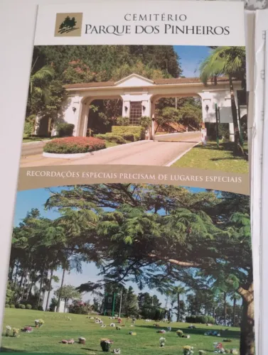 Vendo um jazigo de 3 lugares no Cemitério Parque dos Pinheiros em Guarulhos. 