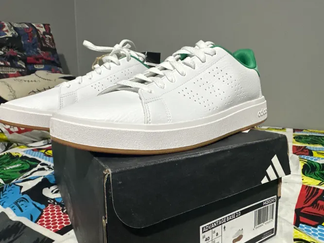 Tênis Adidas Advantage 2.0