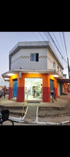  Vende-se Panificação tradicional aluga-se a 42  anos com grande clientela .